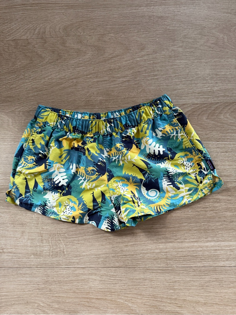 Patagonia Women's Yellow & Teal Tropical Athletic Shorts